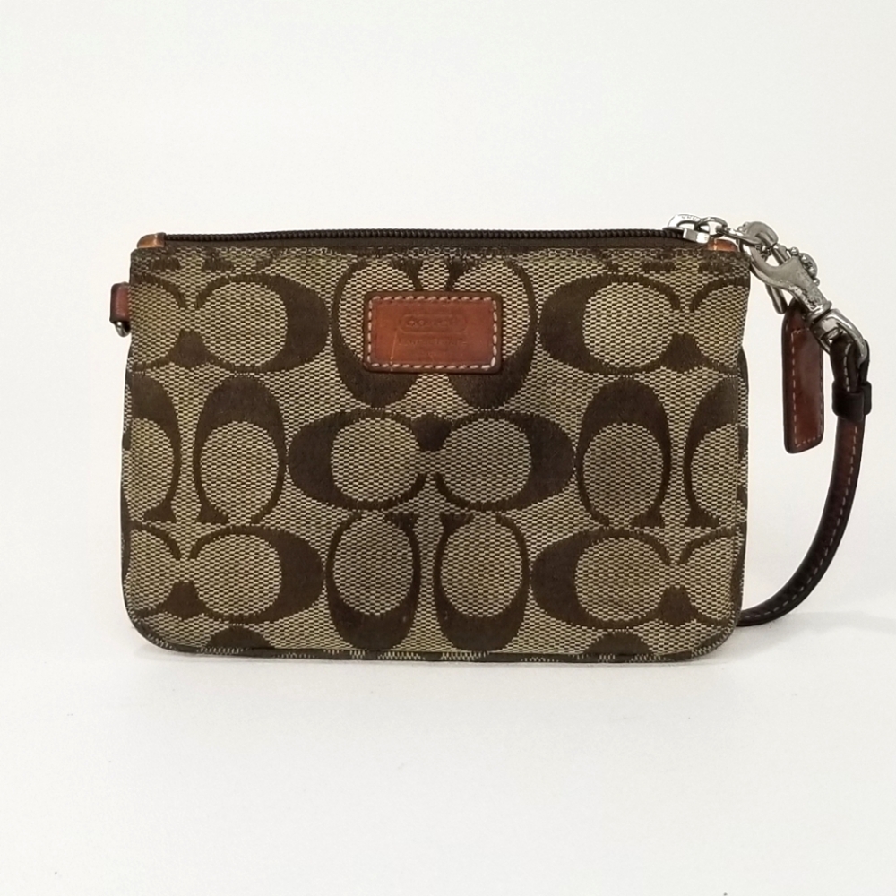 Coach, Wristlet Wallet!